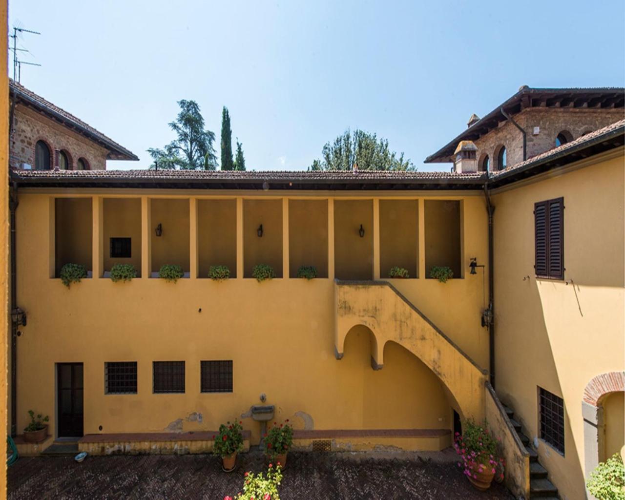 Villa Piandaccoli Ластра а Синя Екстериор снимка