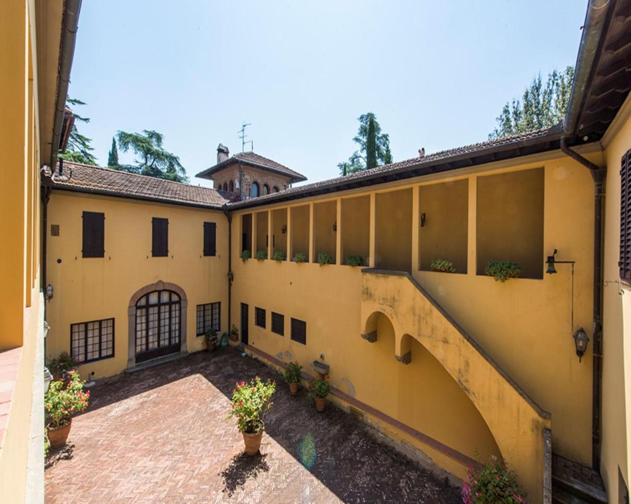 Villa Piandaccoli Ластра а Синя Екстериор снимка